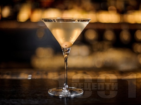  Mayflower Martini  ,      -   